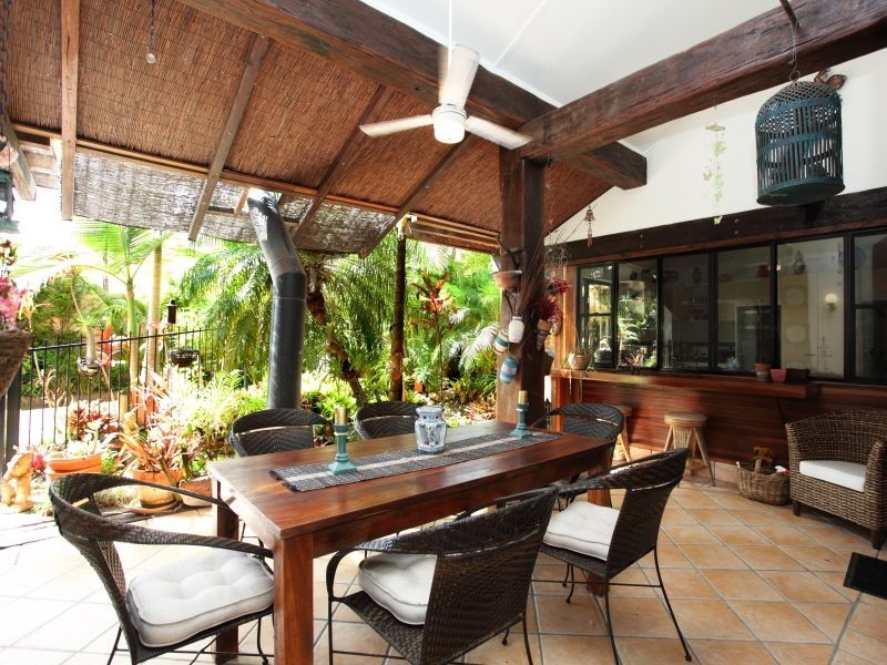 4 Watergum Place, Twin Waters QLD 4564