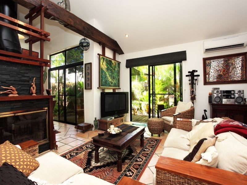 4 Watergum Place, Twin Waters QLD 4564