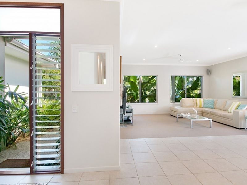 12 Parsons Bank Drive, Twin Waters QLD 4564