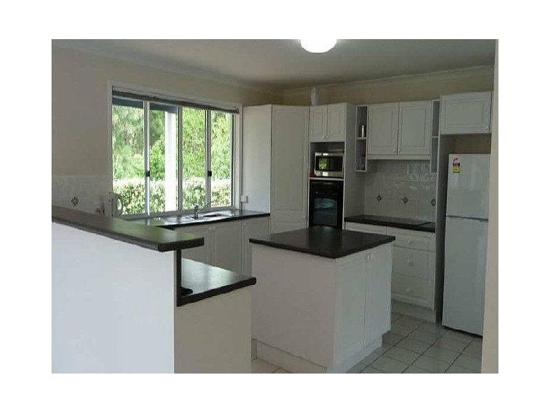 32 Wattlebird Drive, Twin Waters QLD 4564