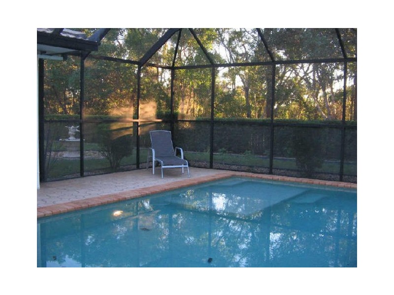 32 Wattlebird Drive, Twin Waters QLD 4564