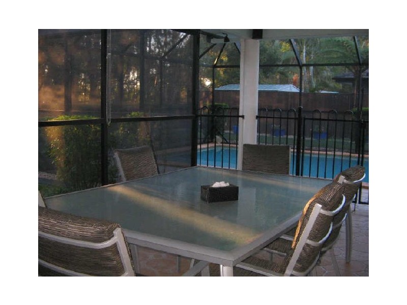 32 Wattlebird Drive, Twin Waters QLD 4564