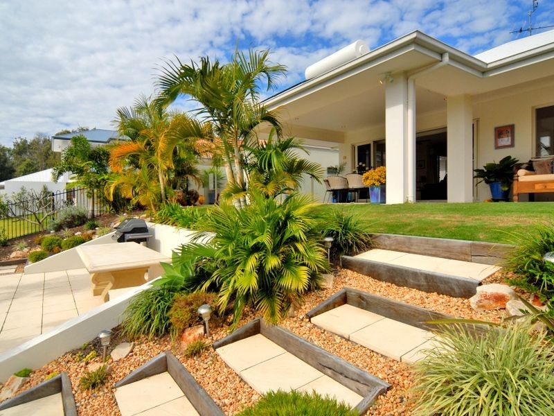 73 Prestwick Drive, Twin Waters QLD 4564