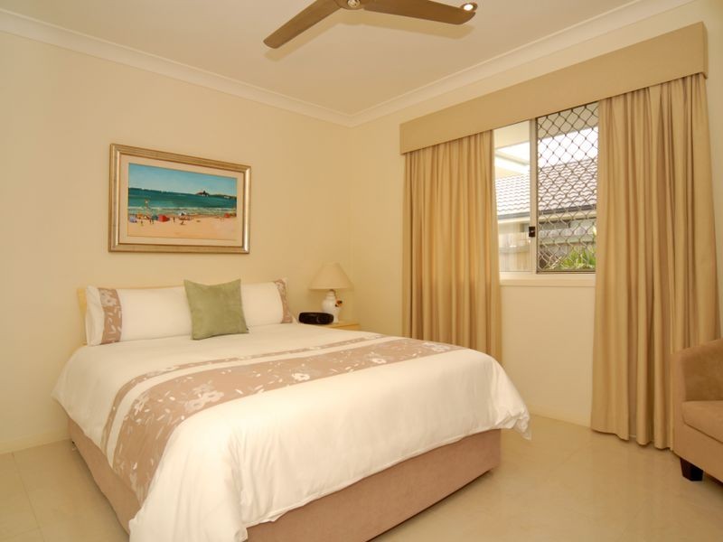 73 Prestwick Drive, Twin Waters QLD 4564