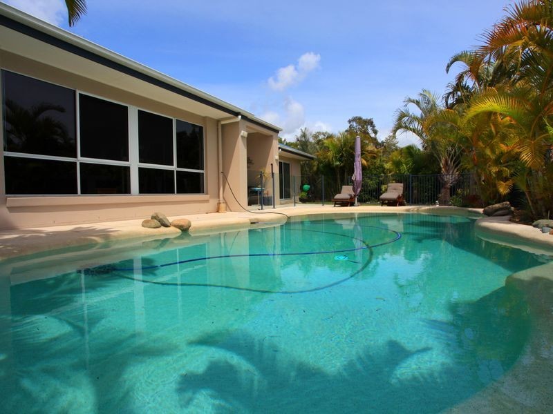 50 Prestwick Drive, Twin Waters QLD 4564