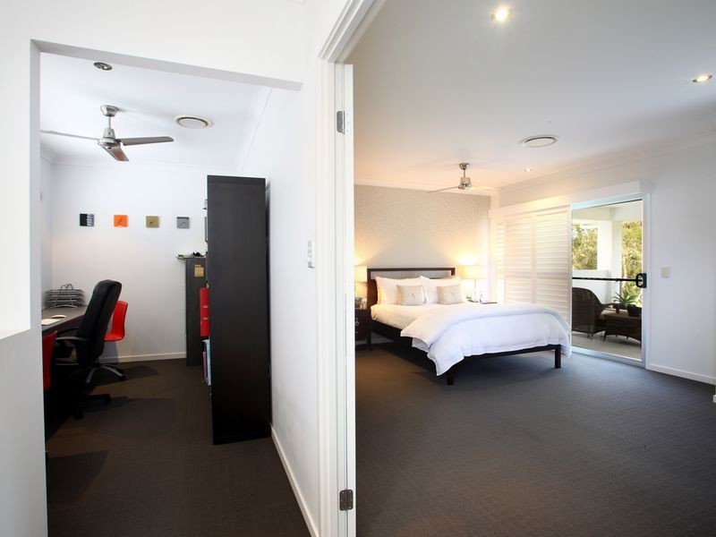 17 Hetherington Drive, Twin Waters QLD 4564