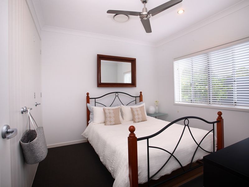 17 Hetherington Drive, Twin Waters QLD 4564