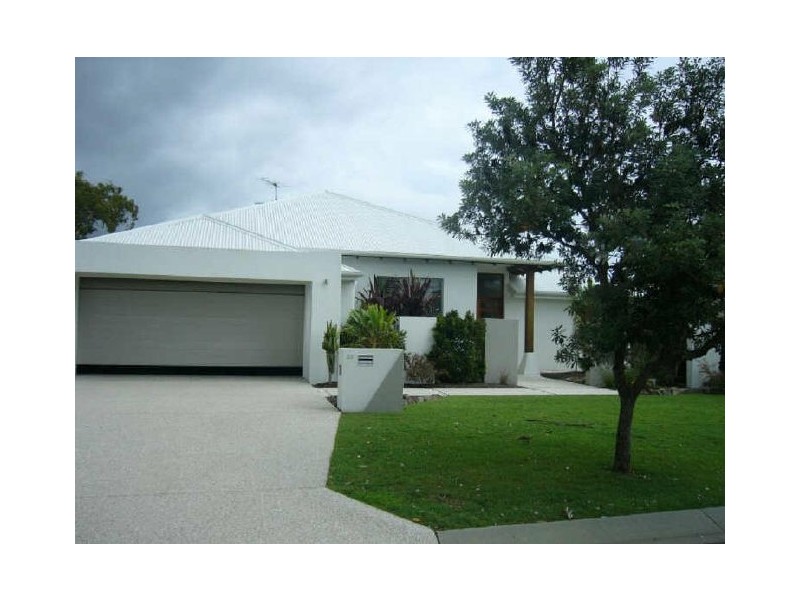 22 Moorings Circuit, Twin Waters QLD 4564