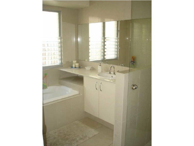 22 Moorings Circuit, Twin Waters QLD 4564