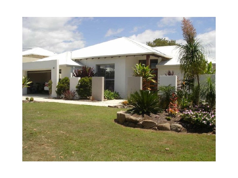 22 Moorings Circuit, Twin Waters QLD 4564