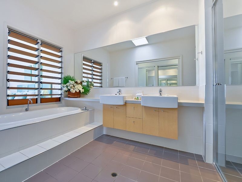 82/80 North Shore Road, Twin Waters QLD 4564