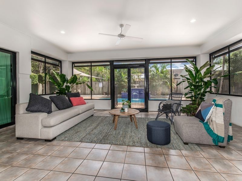 1 Tralee Place, Twin Waters QLD 4564
