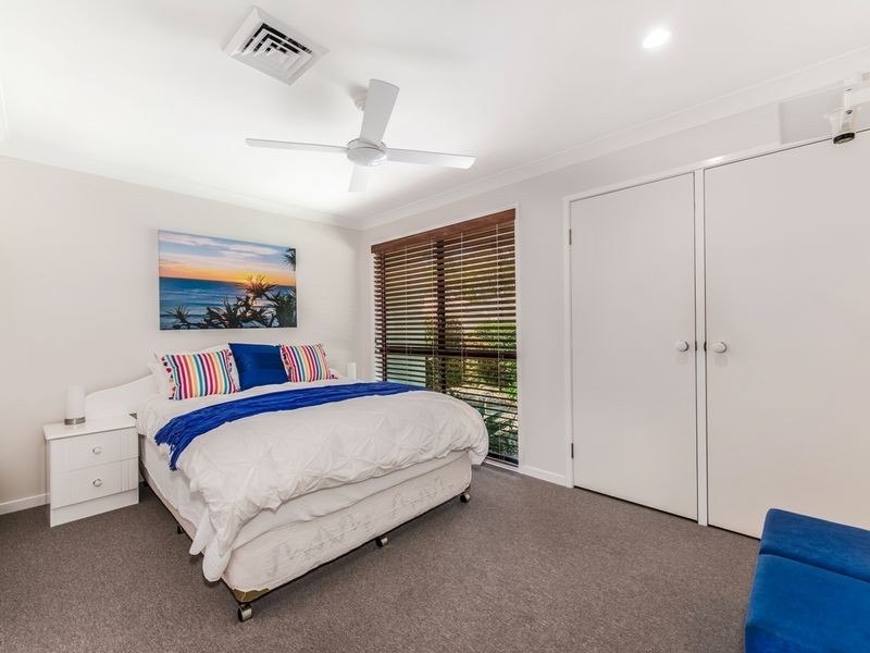 1 Tralee Place, Twin Waters QLD 4564