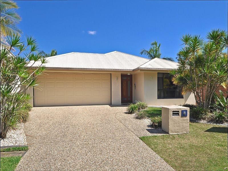 4 Hetherington Drive, Twin Waters QLD 4564