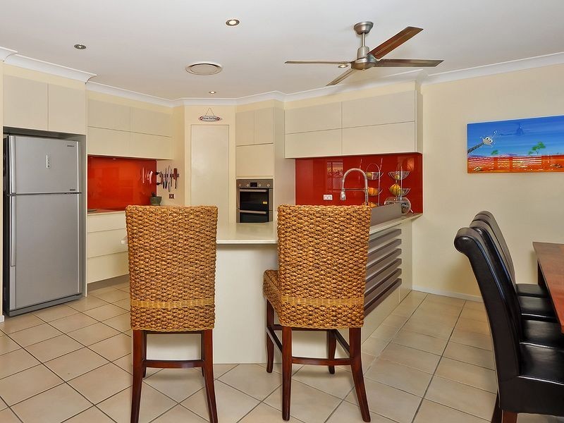 4 Hetherington Drive, Twin Waters QLD 4564