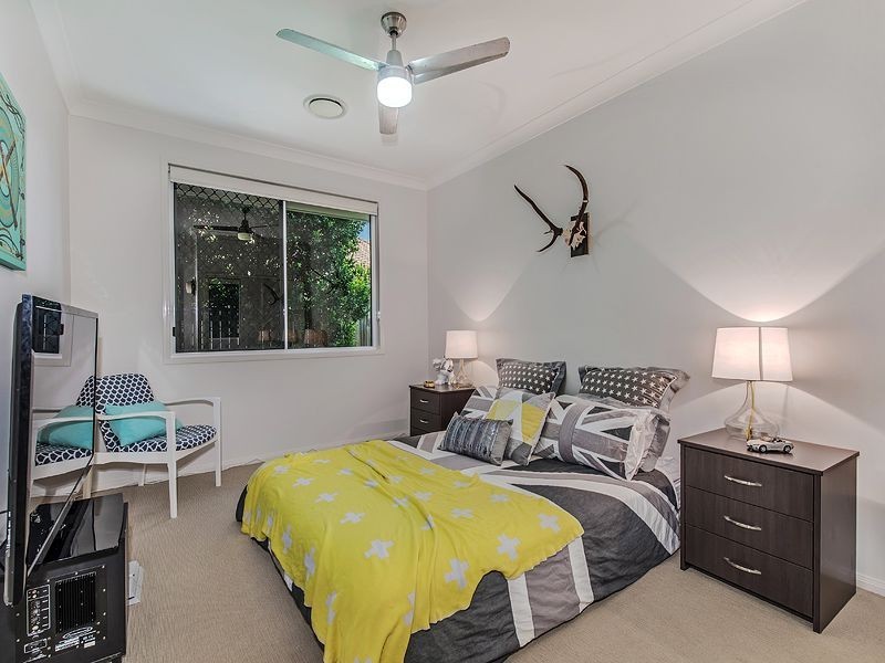 6 Seahorse Drive, Twin Waters QLD 4564
