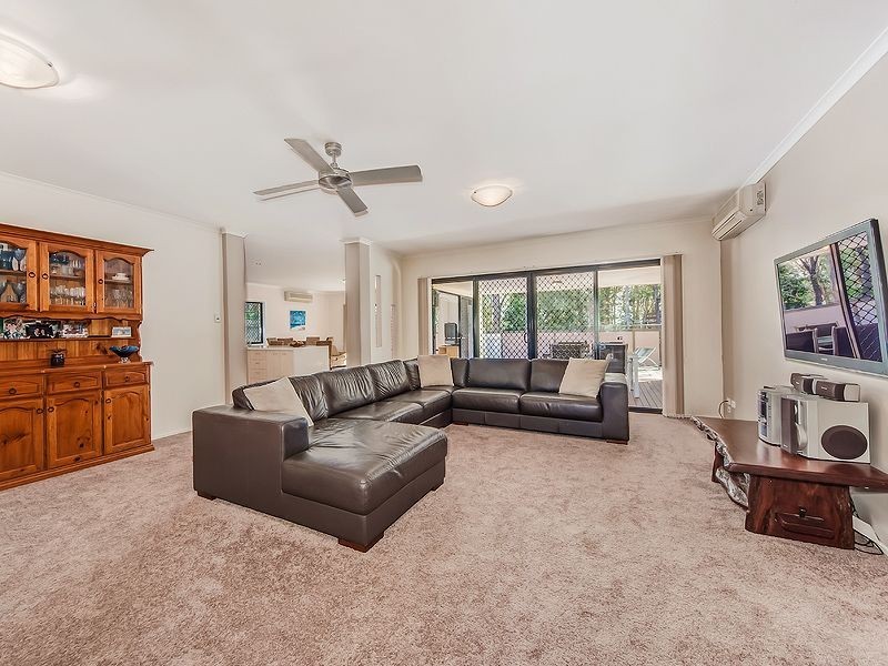 24 Wattlebird Drive, Twin Waters QLD 4564