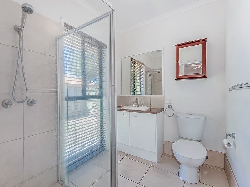 24 Wattlebird Drive, Twin Waters QLD 4564