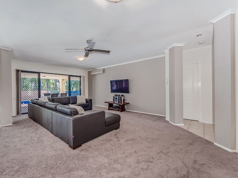 24 Wattlebird Drive, Twin Waters QLD 4564