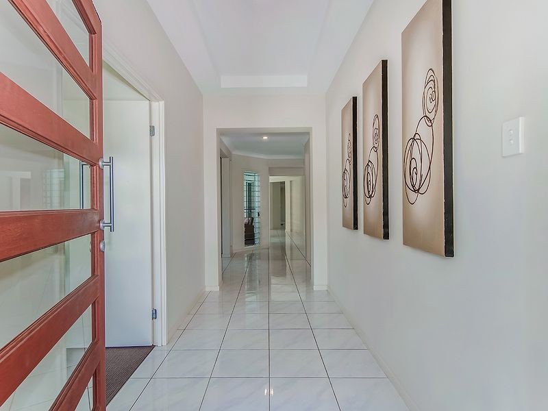 17 Anchorage Circuit, Twin Waters QLD 4564