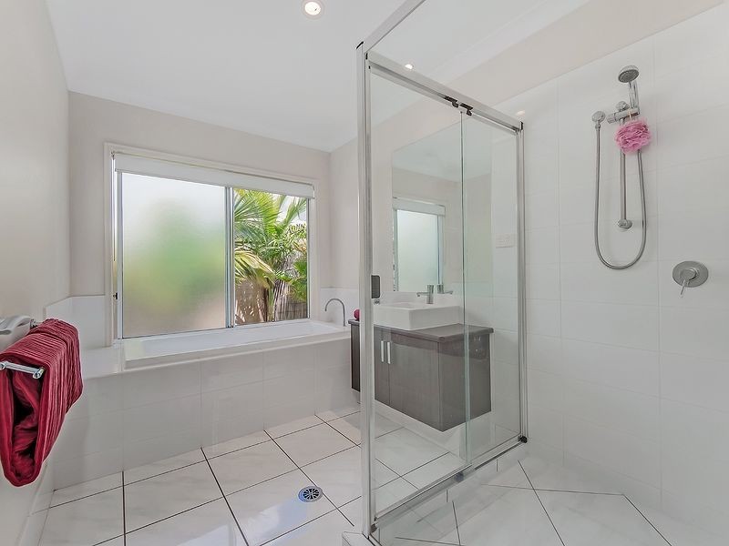 17 Anchorage Circuit, Twin Waters QLD 4564