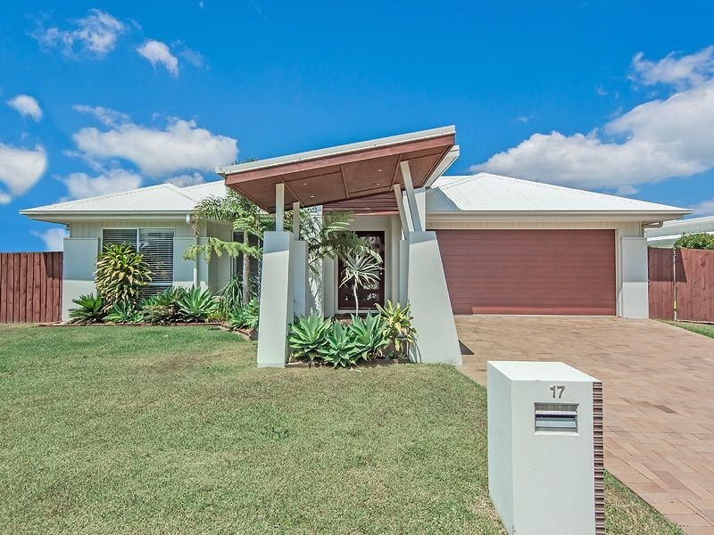 17 Anchorage Circuit, Twin Waters QLD 4564
