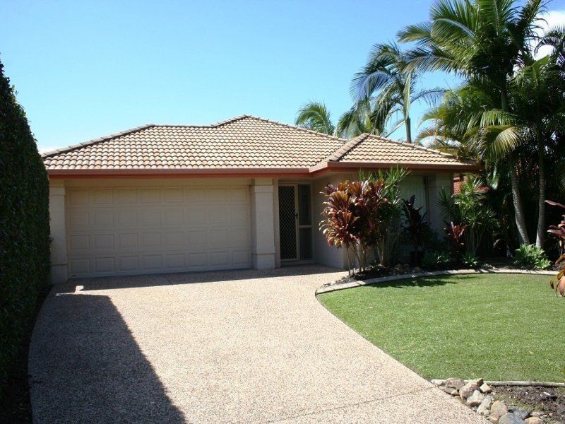 14 Stillwater Drive, Twin Waters QLD 4564