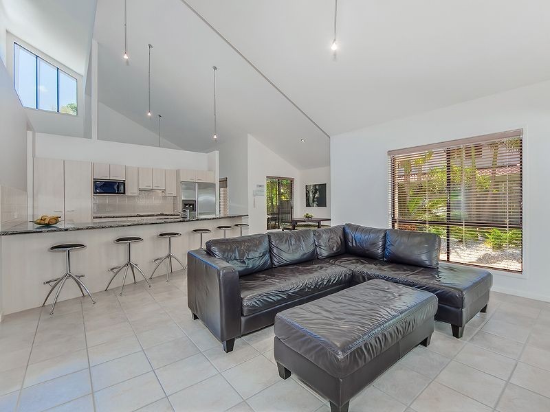 15 Twin Waters Drive, Twin Waters QLD 4564