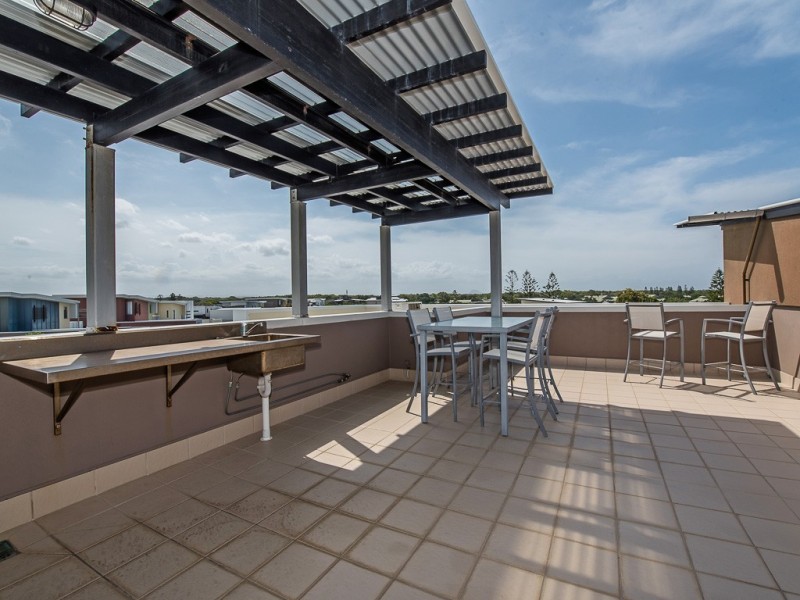 152/80 North Shore Road, Twin Waters QLD 4564