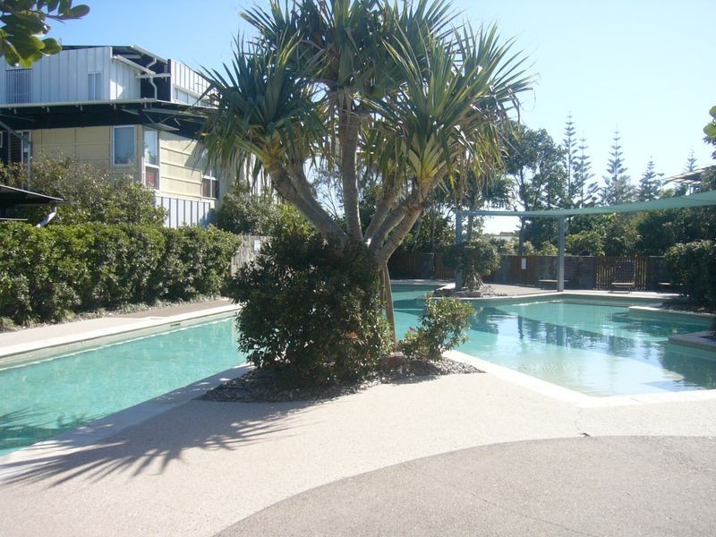 2/80 North Shore Road, Twin Waters QLD 4564