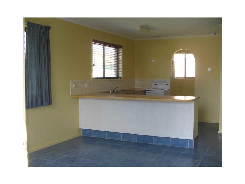 1/4 Bakali Court, Warana QLD 4575
