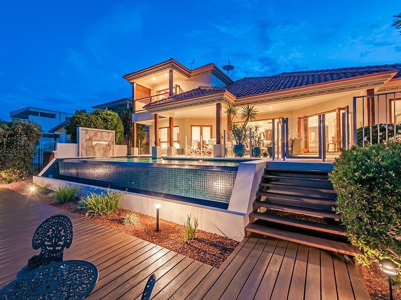 20 Staysail Place, Twin Waters QLD 4564