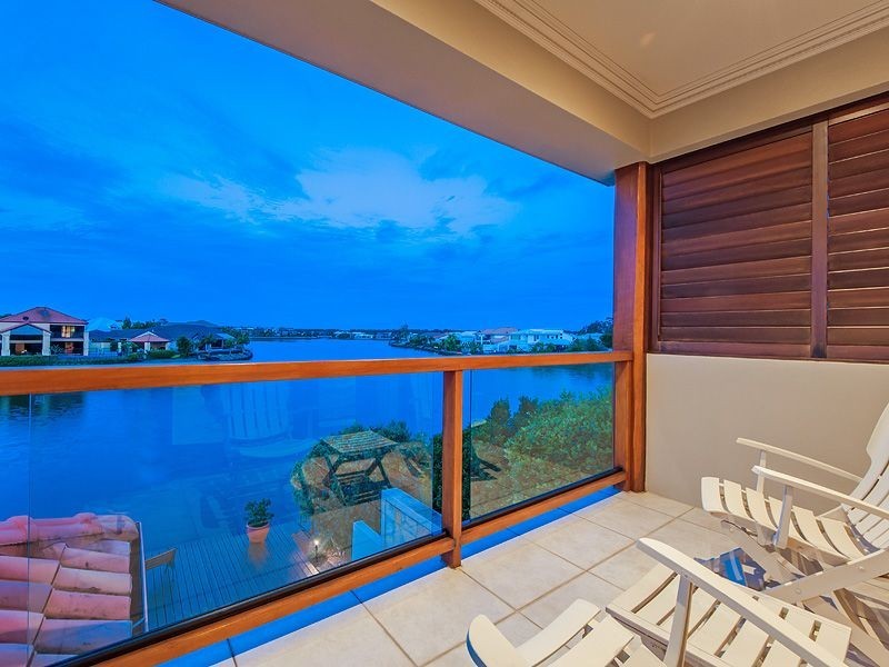 20 Staysail Place, Twin Waters QLD 4564