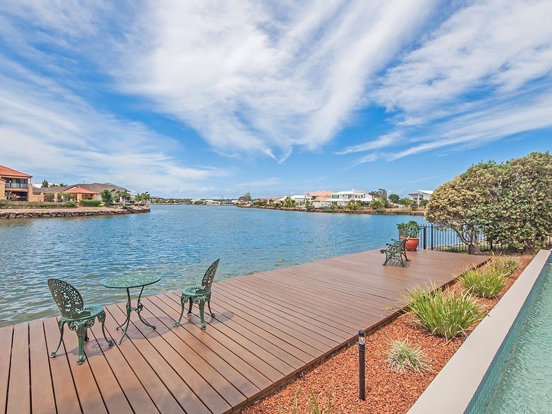 20 Staysail Place, Twin Waters QLD 4564