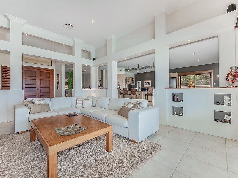 20 Staysail Place, Twin Waters QLD 4564