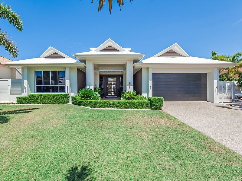 4 Mizzen Place, Twin Waters QLD 4564