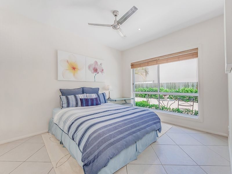 4 Mizzen Place, Twin Waters QLD 4564
