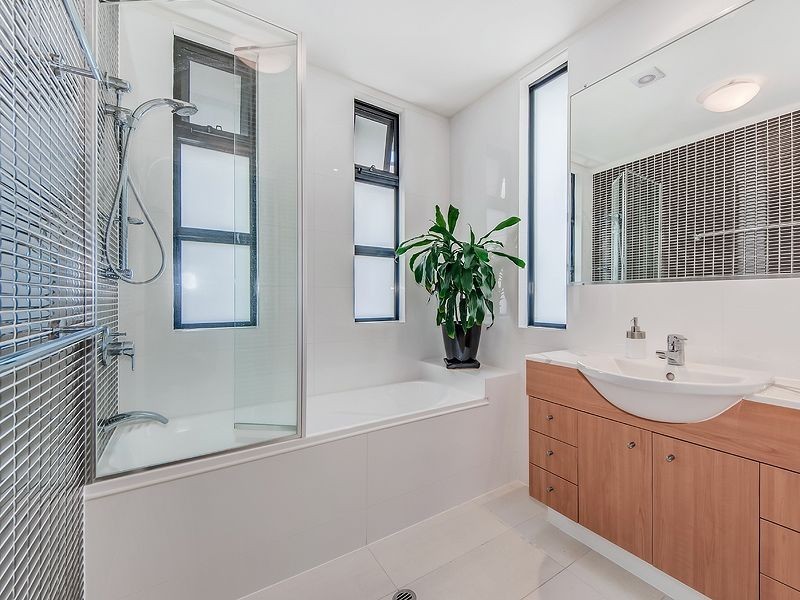 30/20 Baywater Drive, Twin Waters QLD 4564