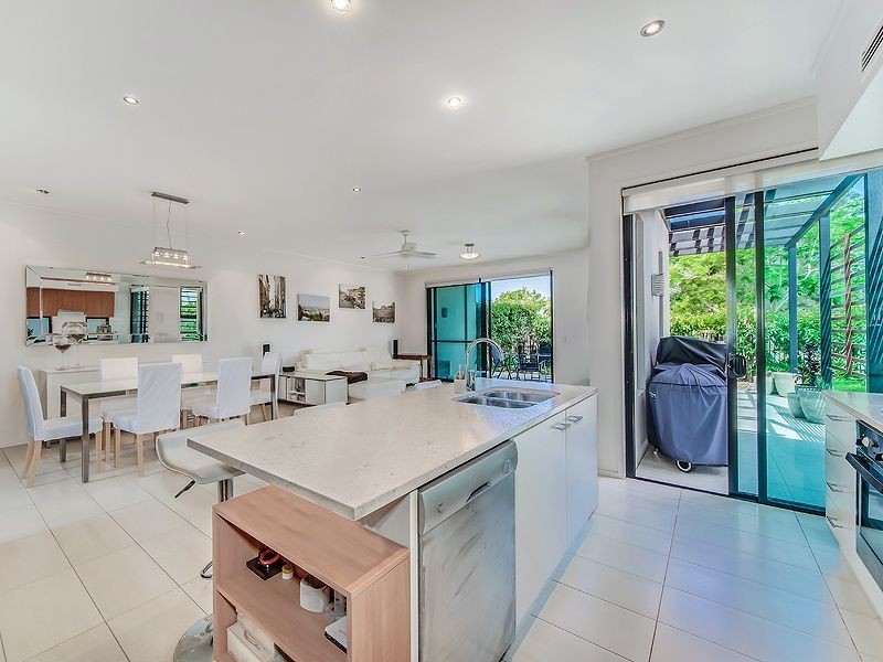 30/20 Baywater Drive, Twin Waters QLD 4564