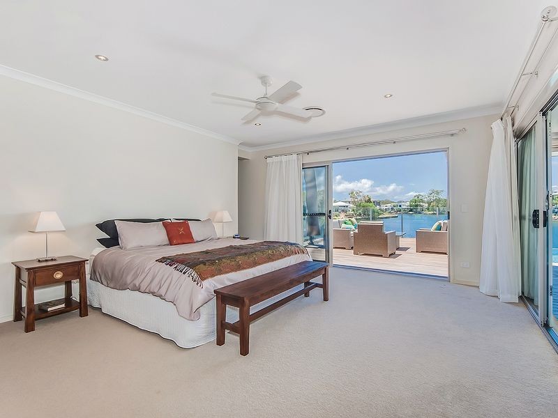 5 Waterfront Court, Twin Waters QLD 4564