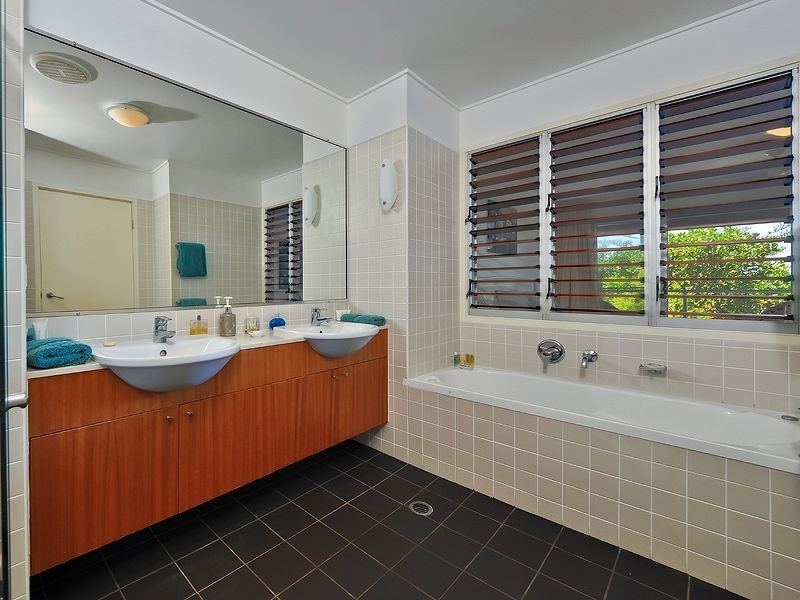 55/80 North Shore Road, Twin Waters QLD 4564