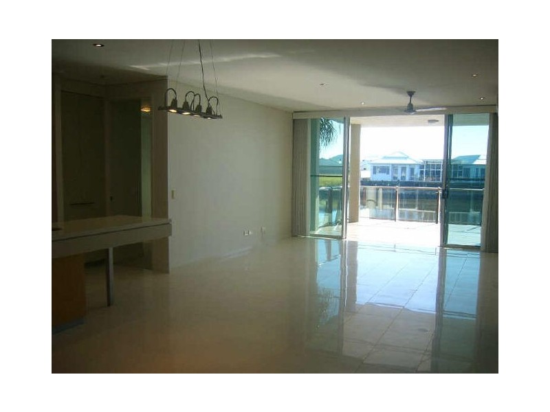 2/20 Anchorage Circuit, Twin Waters QLD 4564