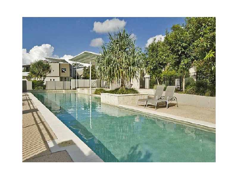 2/20 Anchorage Circuit, Twin Waters QLD 4564