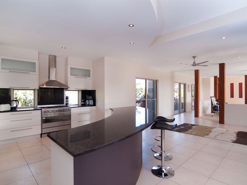 75 Baywater Drive, Twin Waters QLD 4564