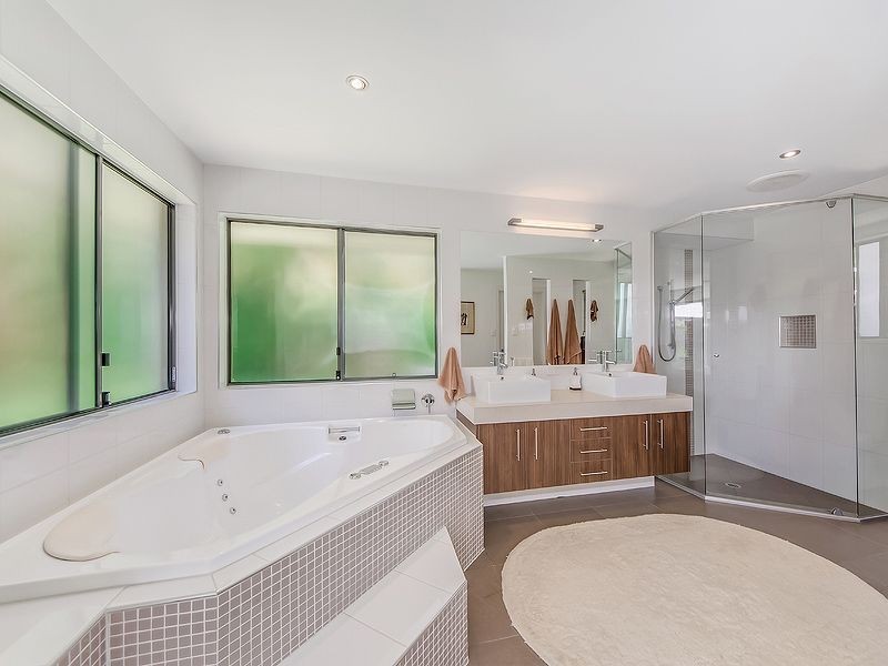 26 Seahorse Drive, Twin Waters QLD 4564