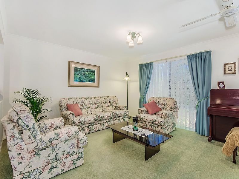 9 Baker Finch Place, Twin Waters QLD 4564