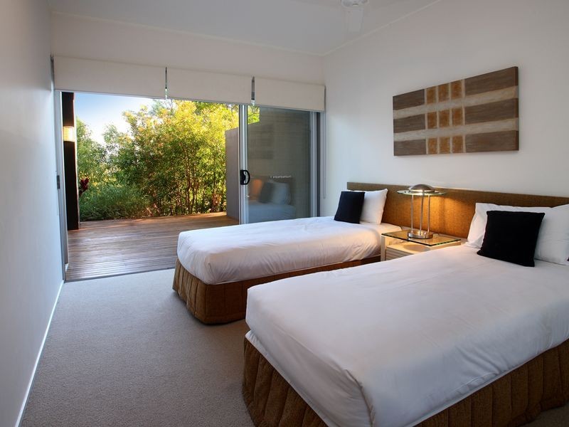 121/80 North Shore Road, Twin Waters QLD 4564