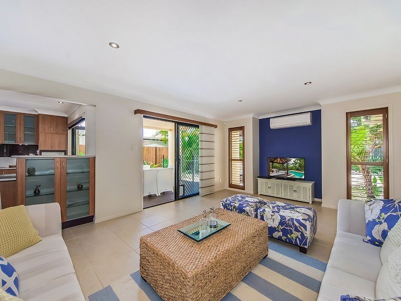 4 Staysail Place, Twin Waters QLD 4564