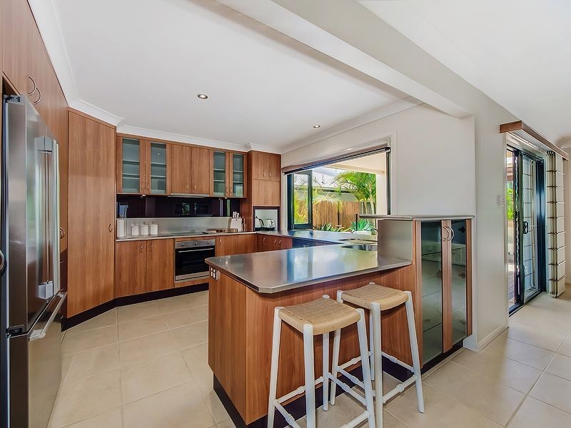 4 Staysail Place, Twin Waters QLD 4564