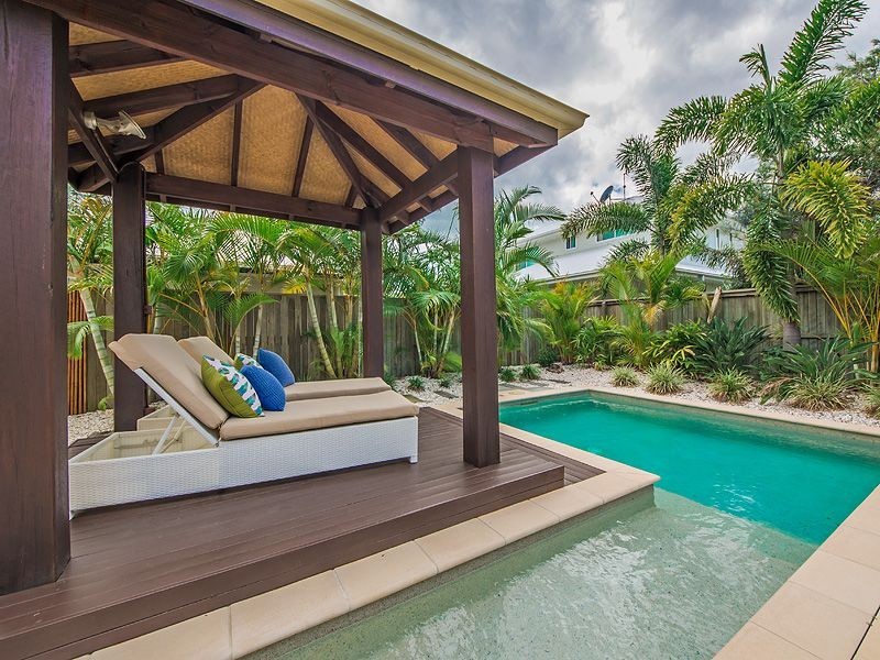 4 Staysail Place, Twin Waters QLD 4564